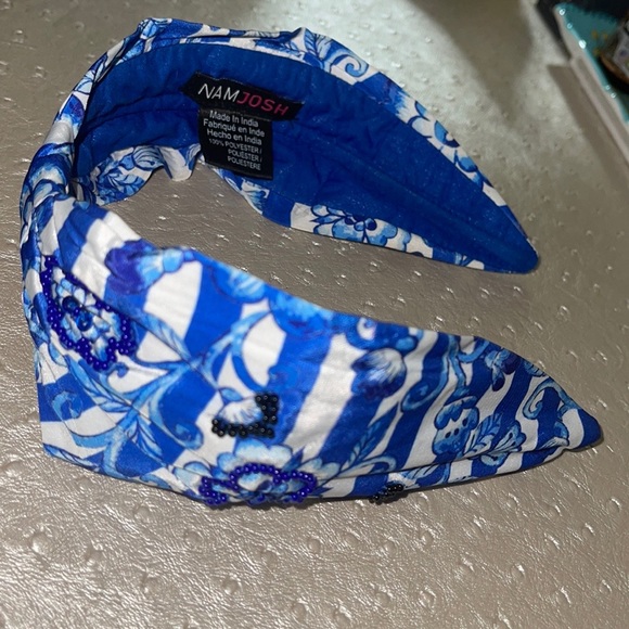 Silk headband main image 8